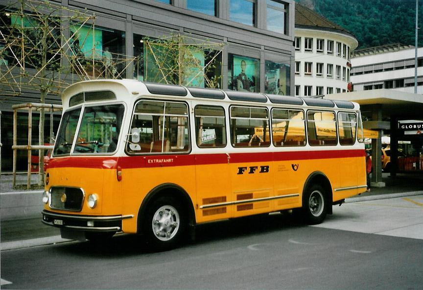 (107'212) - Frutig, Birmensdorf - ZH 560'883 - FBW/FHS (ex P 23'217) am 24. Mai 2008 beim Bahnhof Chur