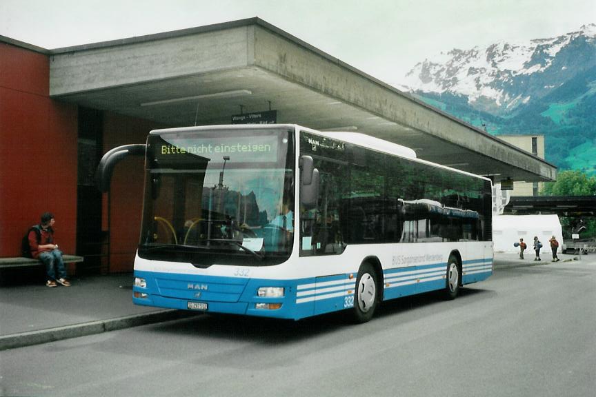 (107'427) - BSW Sargans - Nr. 332/SG 297'512 - MAN am 24. Mai 2008 beim Bahnhof Sargans