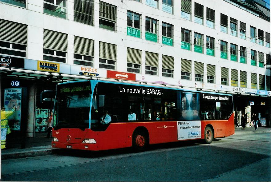 (111'923) - VB Biel - Nr. 127/BE 560'127 - Mercedes am 10. November 2008 in Biel, Guisanplatz