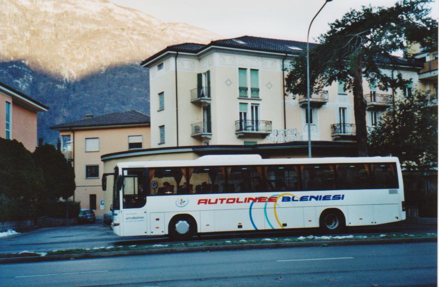 (112'434) - ABl Biasca - Nr. 11/TI 231'011 - Van Hool am 9. Dezember 2008 in Bellinzona