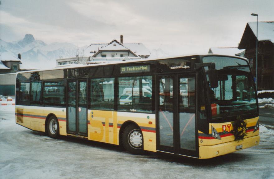 (112'912) - STI Thun - Nr. 5/BE 102'205 - Van Hool (ex Moser, Teuffenthal; ex Burri, Teuffenthal) am 14. Dezember 2008 in Steffisburg, Ziegelei