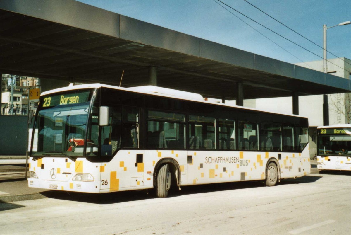 (114'523) - SB Schaffhausen - Nr. 26/SH 54'326 - Mercedes (ex Nr. 11) am 18. Februar 2009 beim Bahnhof Schaffhausen