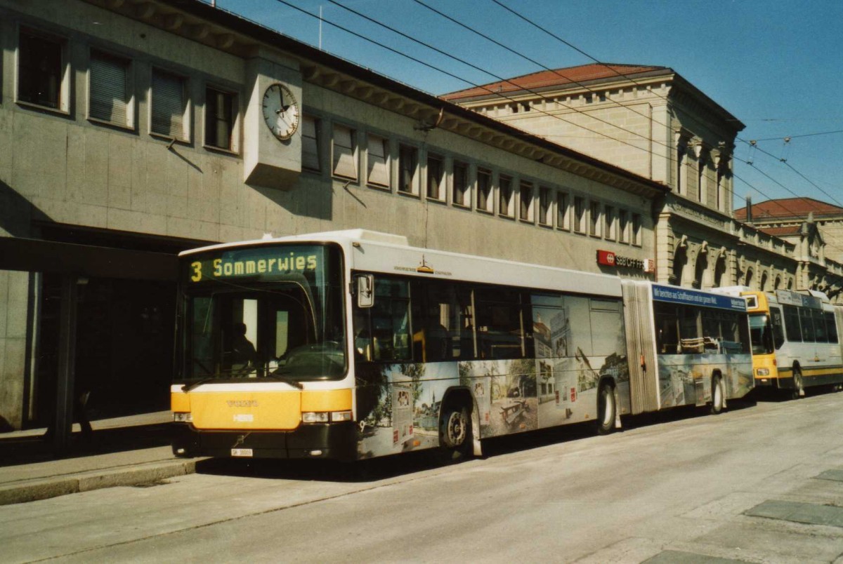 (114'529) - VBSH Schaffhausen - Nr. 9/SH 38'009 - Volvo/Hess am 18. Februar 2009 beim Bahnhof Schaffhausen