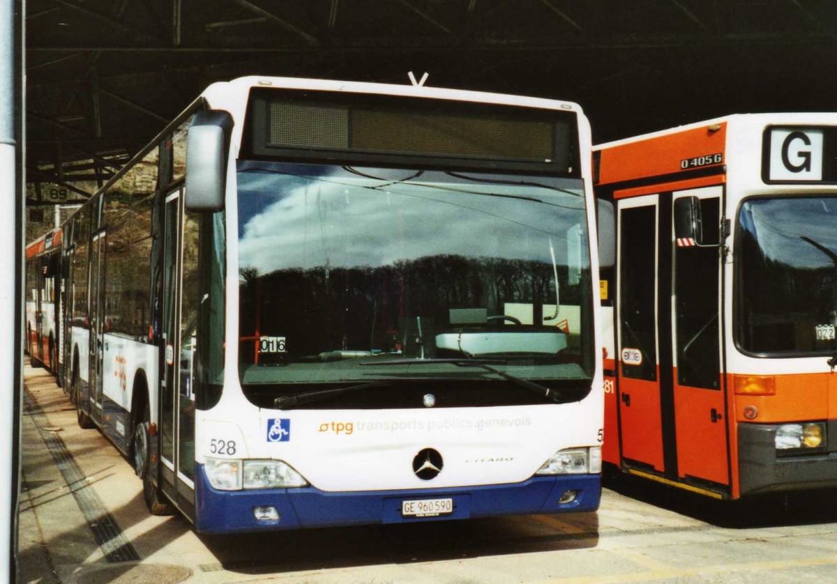 (114'932) - TPG Genve - Nr. 528/GE 960'590 - Mercedes am 8. Mrz 2009 in Genve, Dpt