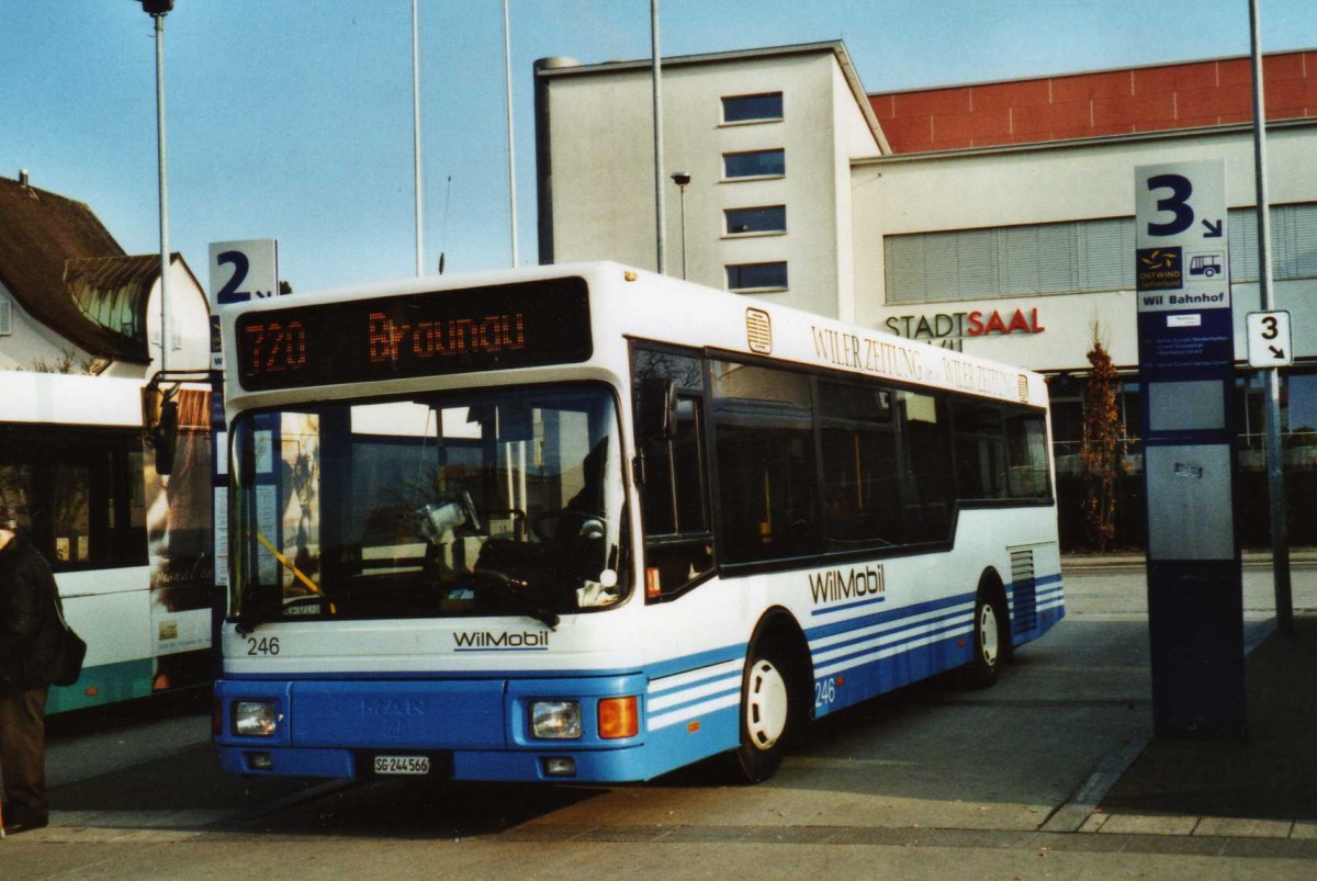 (115'330) - WilMobil, Wil - Nr. 246/SG 244'566 - MAN/Lauber (ex BOS Wil Nr. 24; ex AWL Littenheid) am 18. Mrz 2009 beim Bahnhof Wil