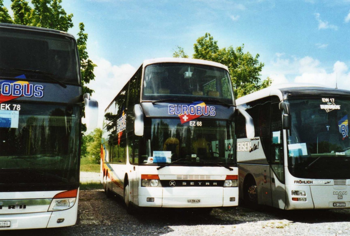 (116'332) - Hfliger, Sursee - Nr. 68/LU 206'426 - Setra am 6. Mai 2009 in Thun, Kleine Allmend