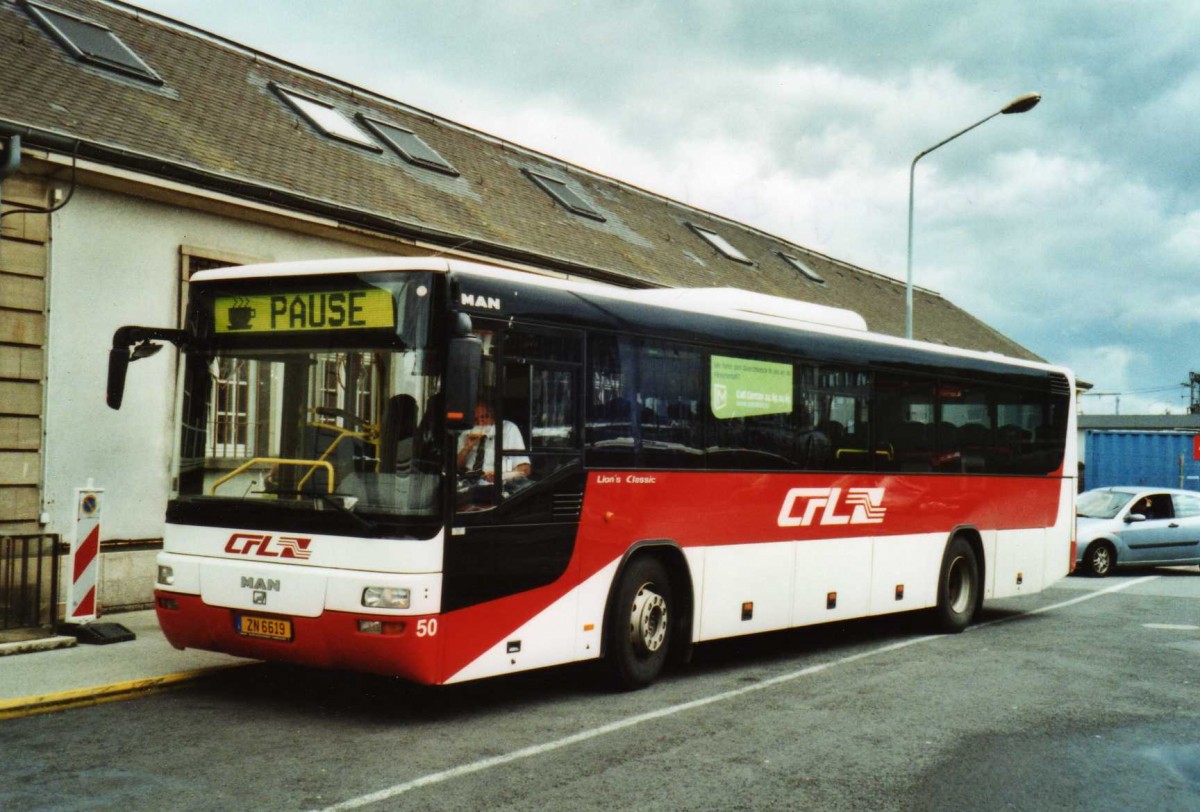 (118'810) - CFL Luxembourg - Nr. 50/ZN 6619 - MAN am 8. Juli 2009 beim Bahnhof Luxembourg