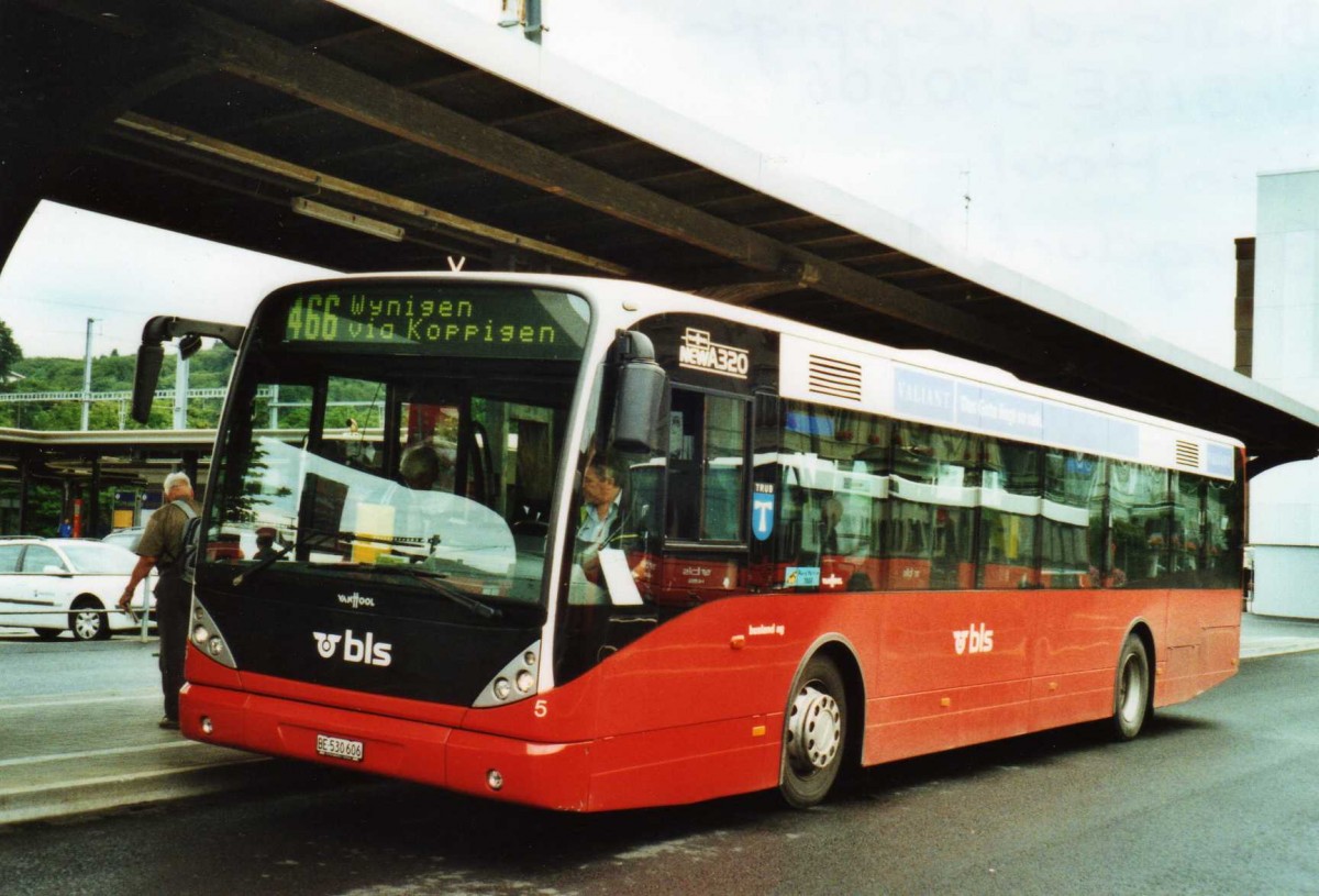 (118'906) - Busland, Burgdorf - Nr. 5/BE 530'606 - Van Hool (ex AOE Langnau Nr. 5) am 9. Juli 2009 beim Bahnhof Burgdorf