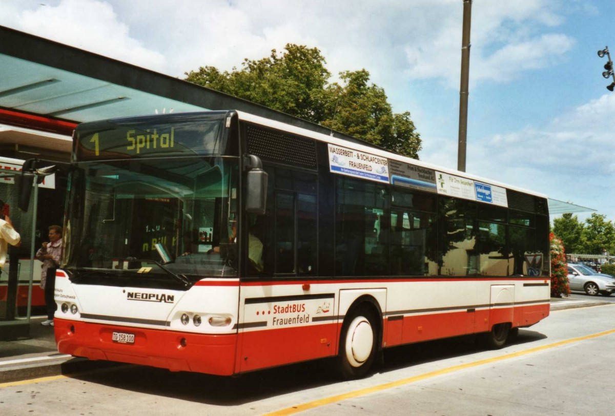 (119'008) - PostAuto Ostschweiz - Nr. 76/TG 158'100 - Neoplan (ex P 23'206) am 10. Juli 2009 beim Bahnhof Frauenfeld