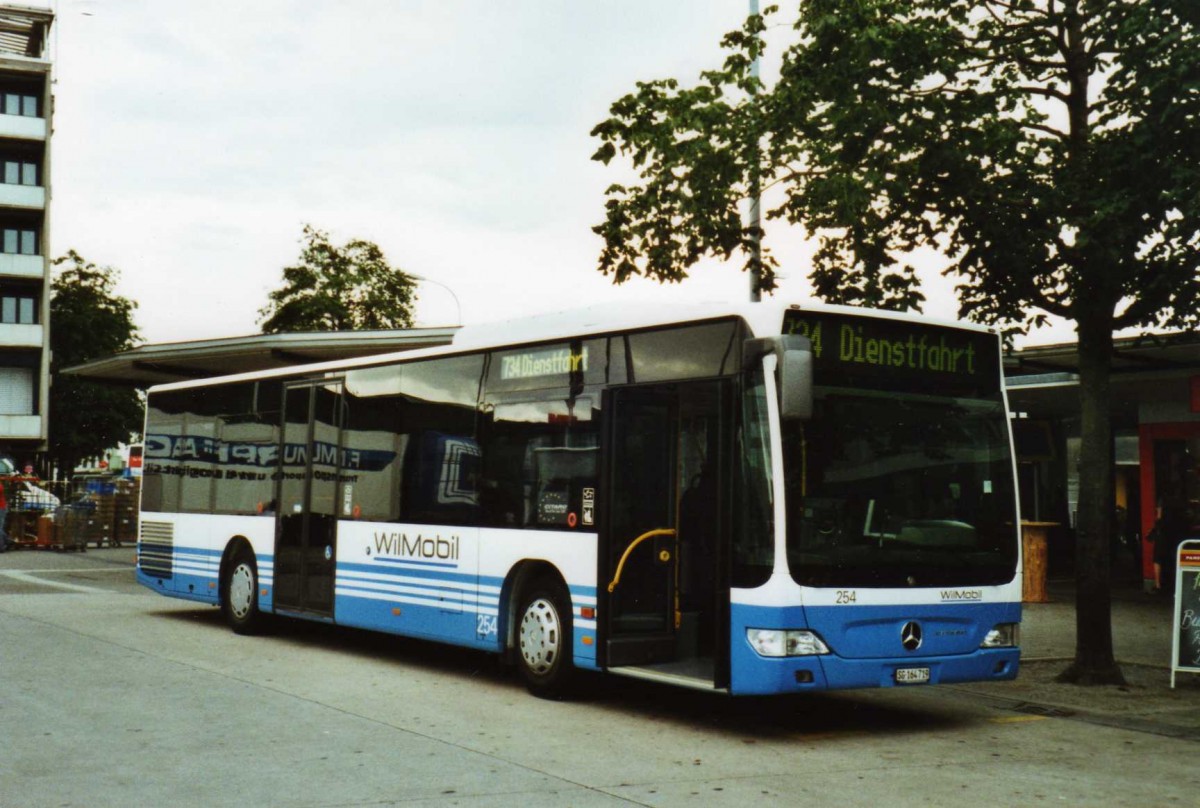 (119'306) - WilMobil, Wil - Nr. 254/SG 164'719 - Mercedes am 22. Juli 2009 beim Bahnhof Wil