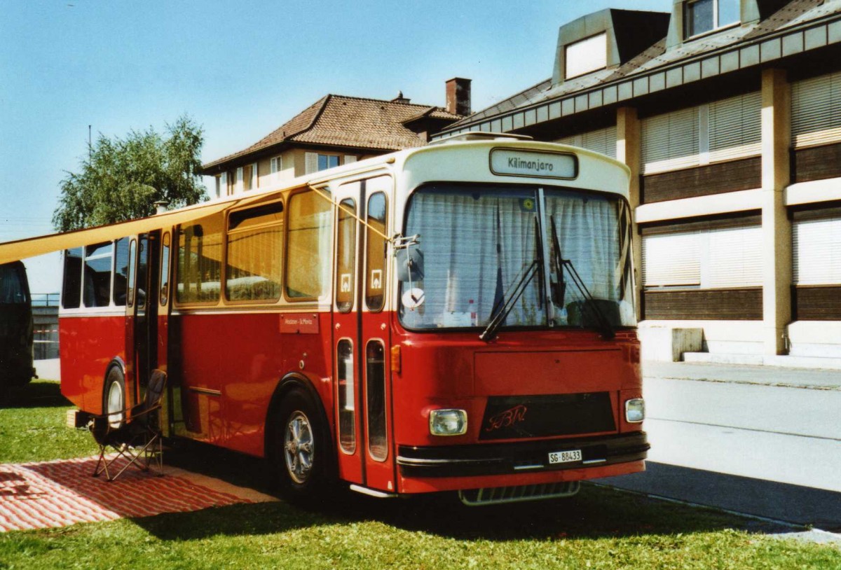 (119'818) - Liebi, Montlingen - SG 88'433 - FBW/Tscher (ex Wespe, Altsttten; ex P 24'804) am 15. August 2009 in Zug, Wohnbustreffen