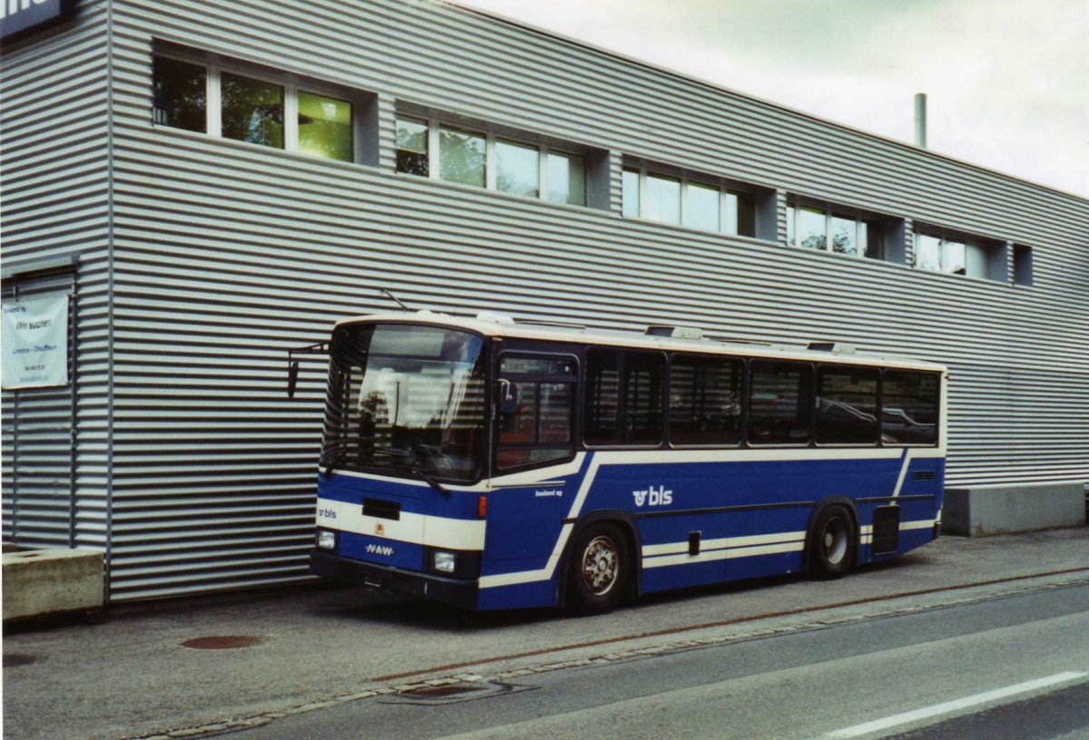 (121'224) - Busland, Burgdorf - Nr. 1 - NAW/R&J (ex AOE Langnau Nr. 1) am 14. September 2009 in Langnau, Garage