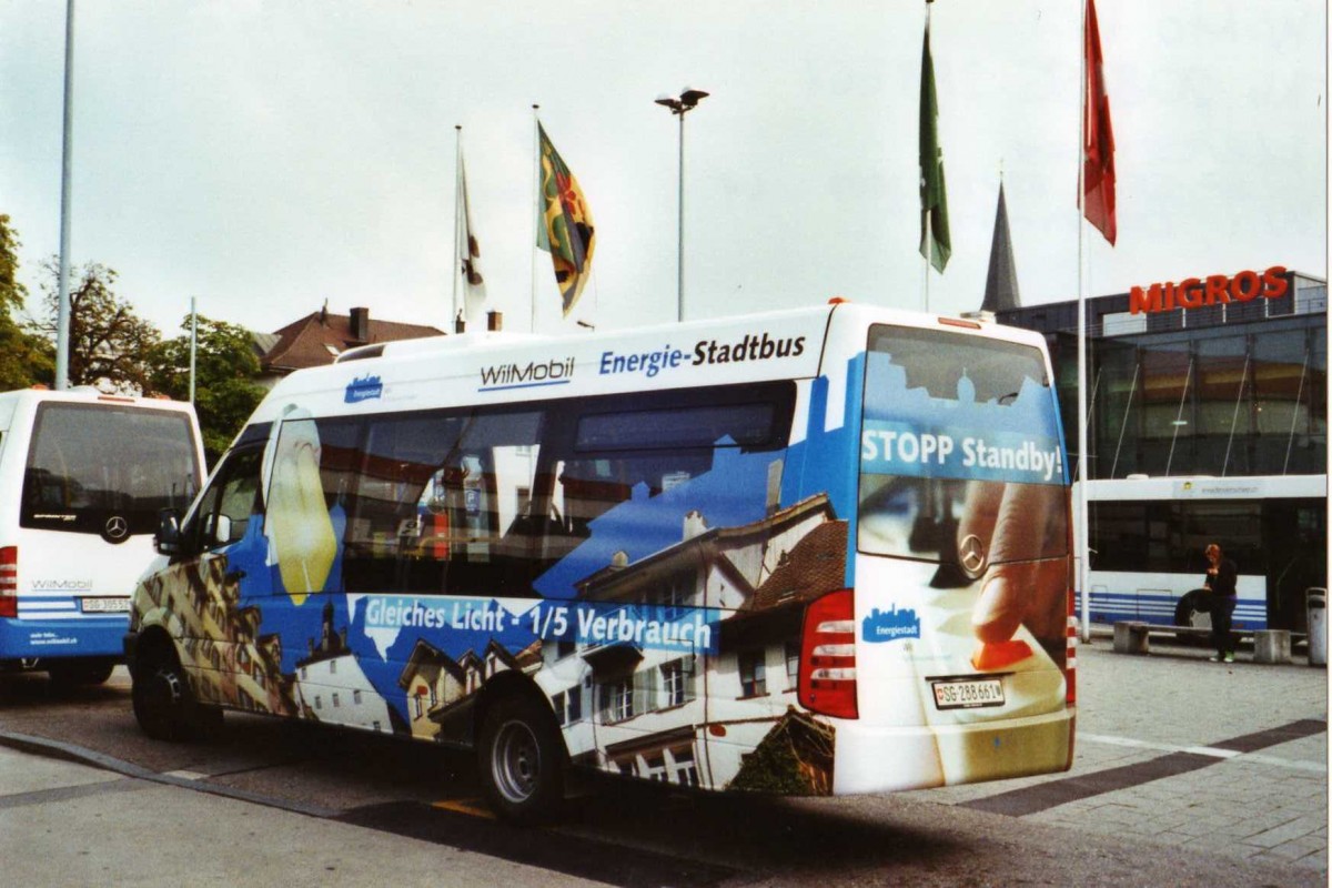 (121'312) - WilMobil, Wil - Nr. 208/SG 288'661 - Mercedes am 23. September 2009 beim Bahnhof Wil