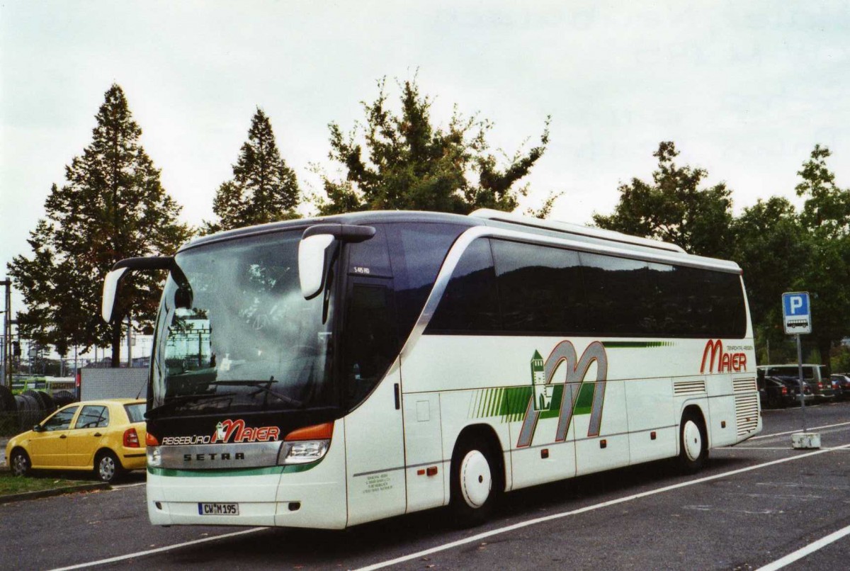 (121'426) - Aus Deutschland: Maier, Neubulach - CW-M 195 - Setra am 5. Oktober 2009 in Thun, Seestrasse