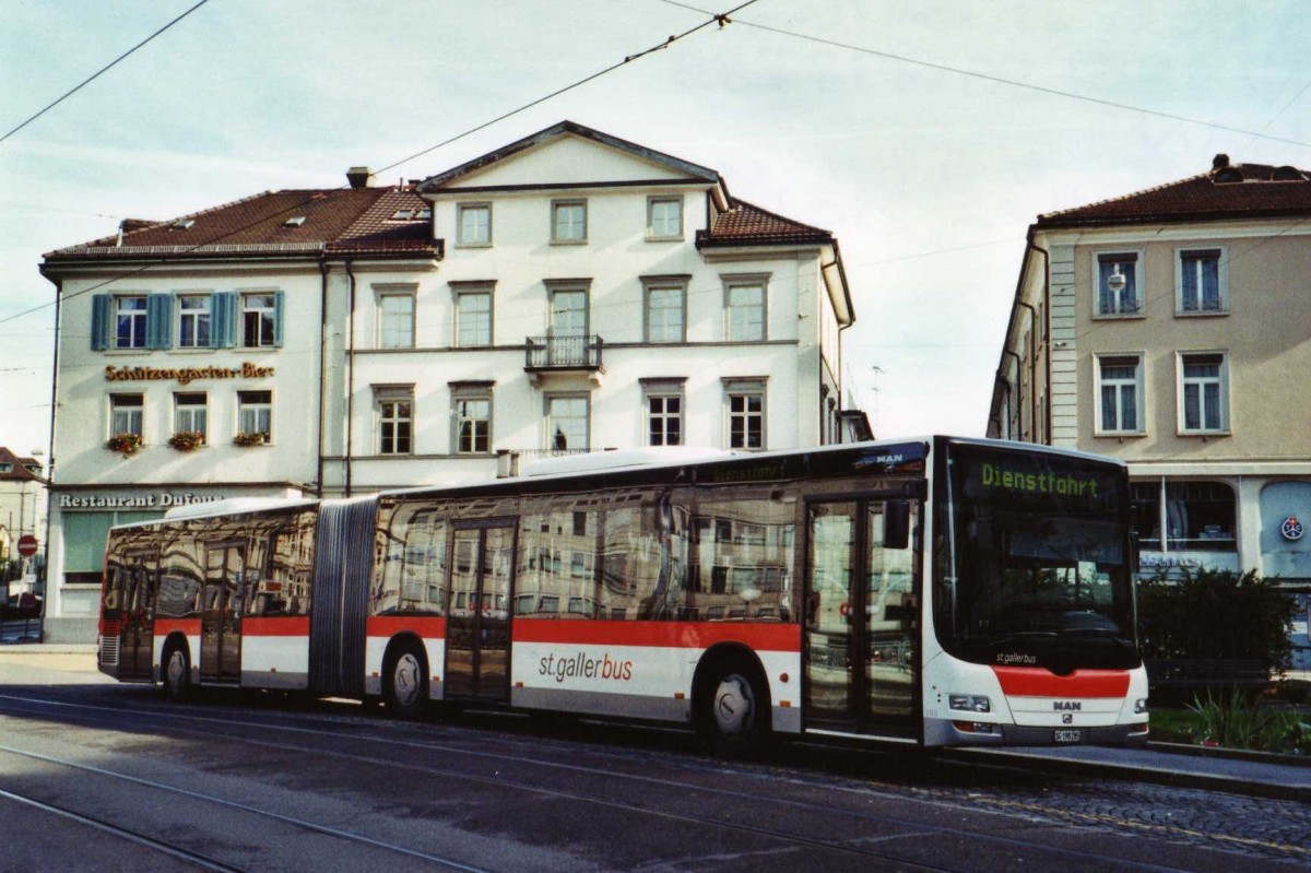 (121'713) - St. Gallerbus, St. Gallen - Nr. 285/SG 198'285 - MAN am 24. Oktober 2009 beim Bahnhof St. Gallen