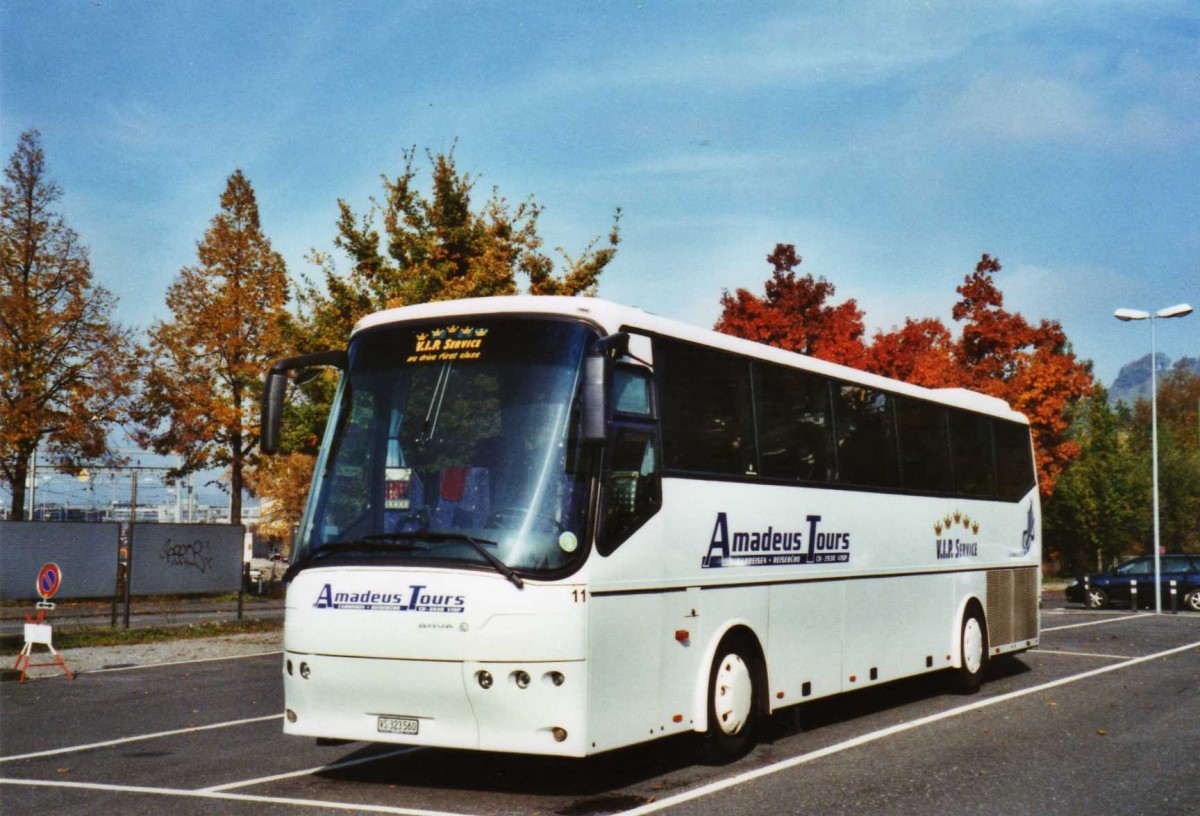 (121'835) - Amadeus, Visp - Nr. 11/VS 323'560 - Bova am 30. Oktober 2009 in Thun, Seestrasse