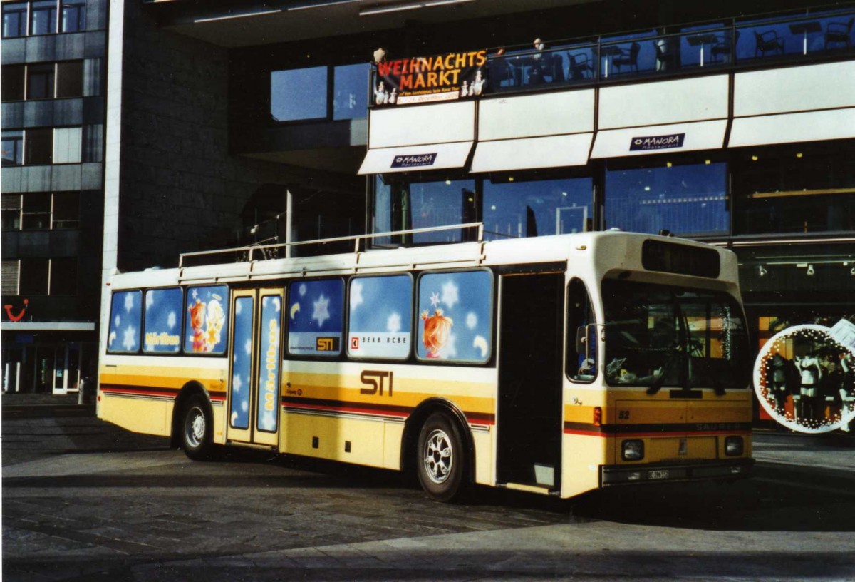 (122'417) - STI Thun - Nr. 52/BE 396'552 - Saurer/R&J am 20. November 2009 in Thun, Aarefeldplatz