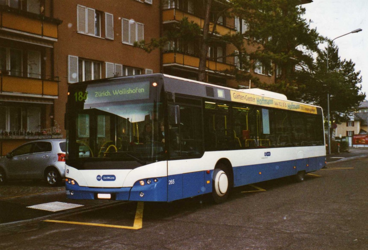 (123'026) - VBZ Zrich - Nr. 265/ZH 726'265 - Neoplan am 13. Dezember 2009 beim Bahnhof Adliswil