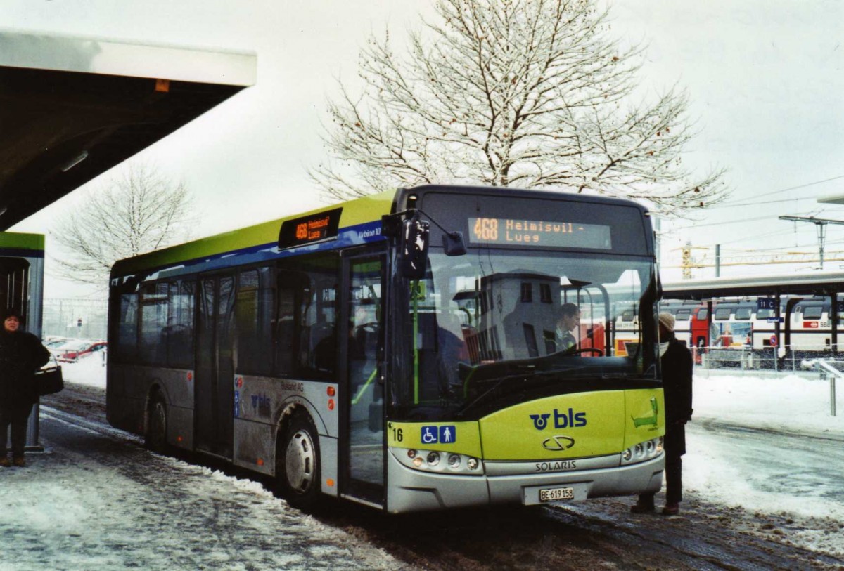 (123'122) - Busland, Burgdorf - Nr. 16/BE 619'158 - Solaris am 21. Dezember 2009 beim Bahnhof Burgdorf