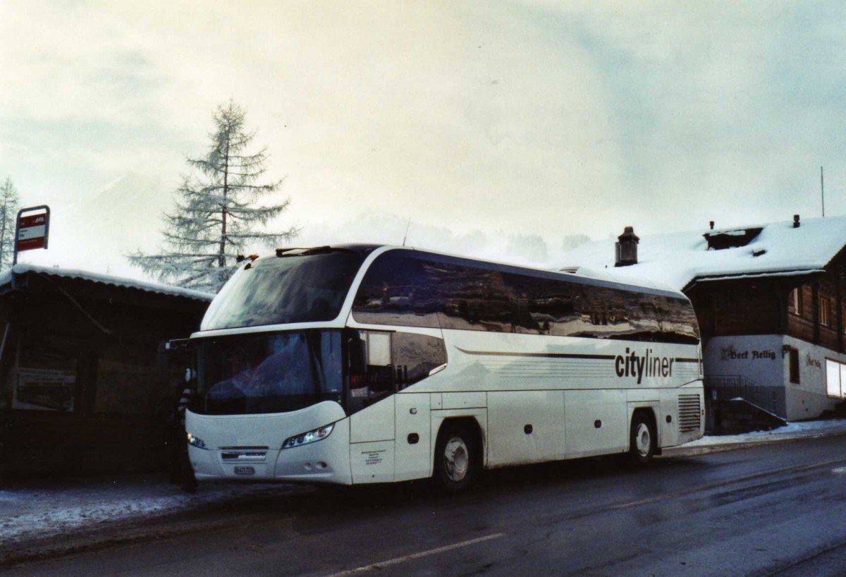 (124'021) - MAN, Otelfingen - ZH 471'727 - Neoplan am 10. Januar 2010 in Adelboden, Oey