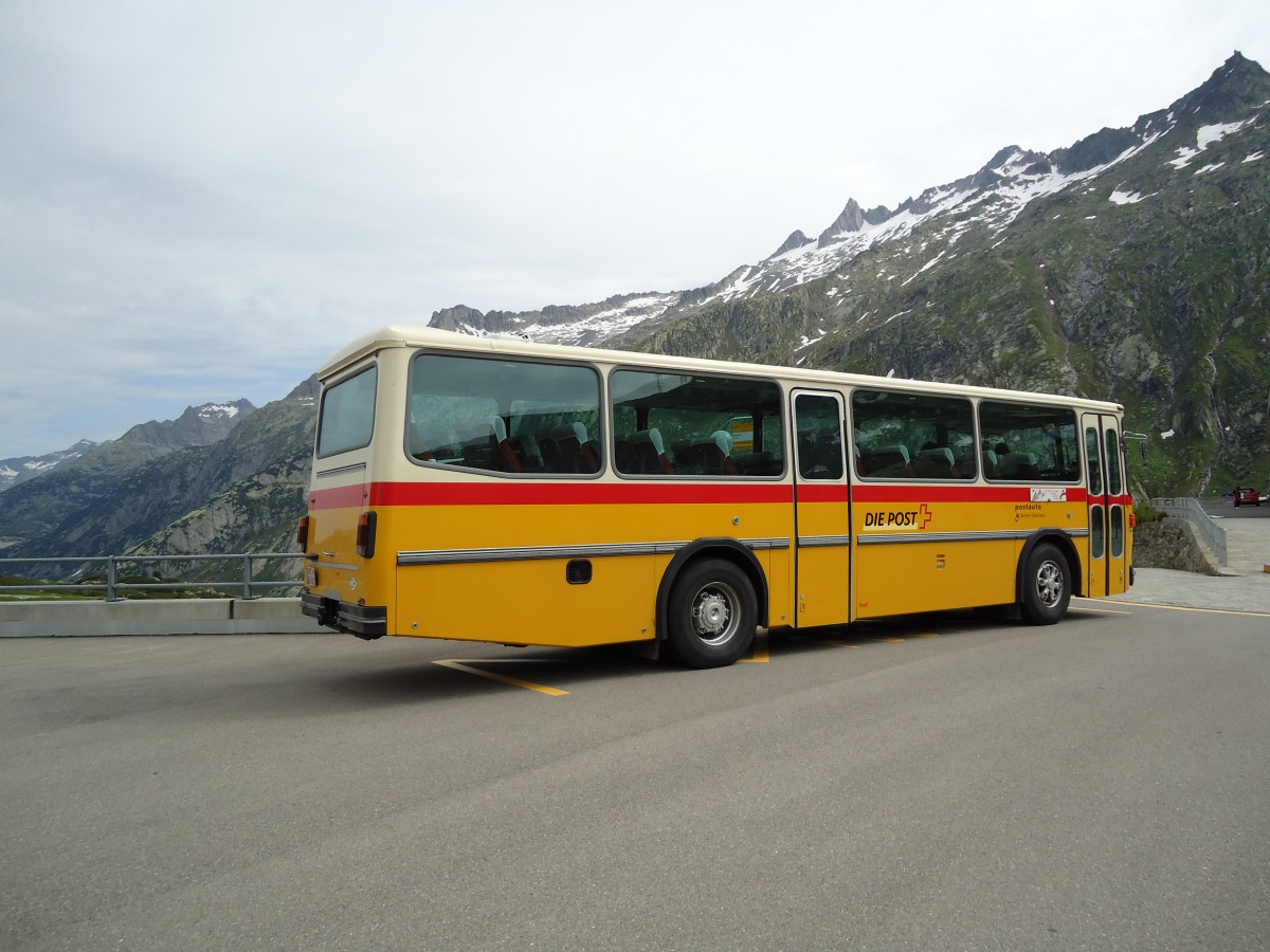 (127'529) - AVG Meiringen - Nr. 74/BE 607'481 - Saurer/R&J (ex P 24'357) am 4. Juli 2010 in Grimsel, Hospiz