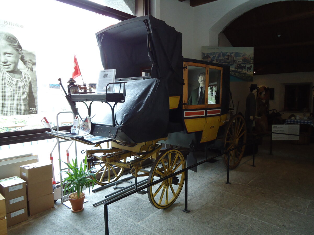 (127'600) - Postkutsche - Nr. 1518 - am 4. Juli 2010 auf dem Gotthardpass, Nationales St. Gotthard-Museum