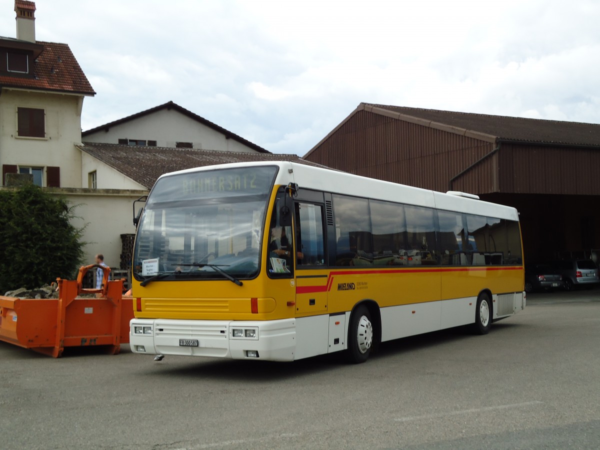 (128'085) - Wieland, Murten - Nr. 19/FR 300'587 - Den Oudsten (ex Demofahrzeug in Deutschland) am 26. Juli 2010 in Sugiez, prov. Haltestelle