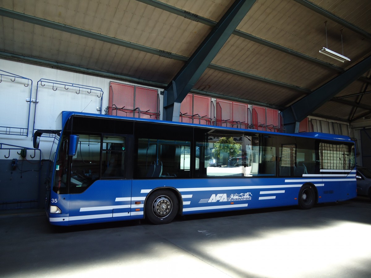 (128'161) - AFA Adelboden - Nr. 35/BE 19'692 - Mercedes (ex Nr. 1) am 1. August 2010 im Autobahnhof Adelboden