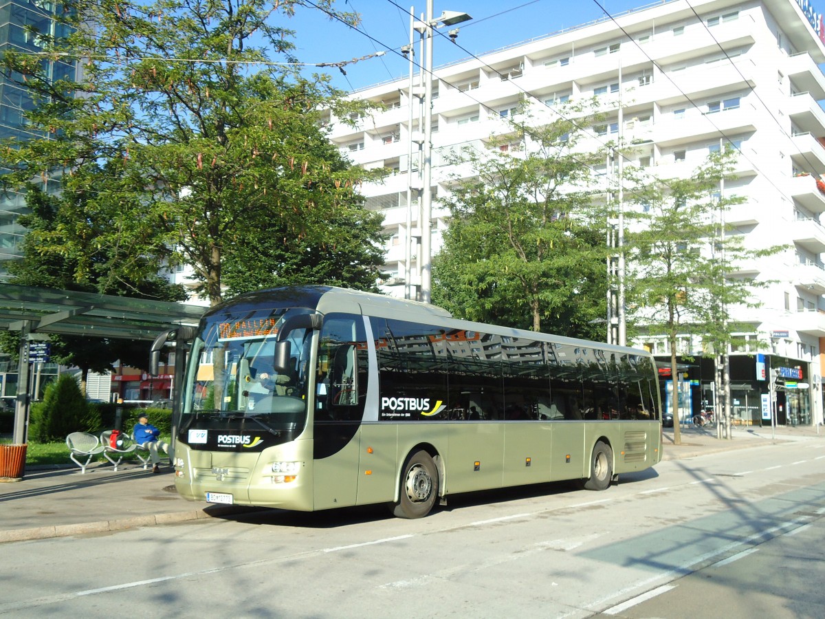 (128'315) - PostBus - BD 12'773 - MAN am 8. August 2010 beim Bahnhof Salzburg