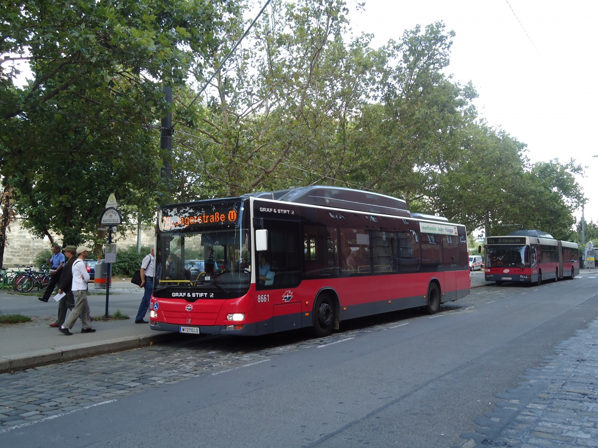 (128'449) - Wiener Linien - Nr. 8661/W 2110 LO - Grf&Stift am 9. August 2010 in Wien, Heiligenstadt