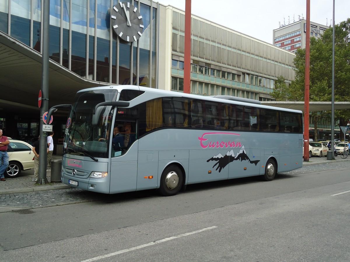 (128'610) - Aus der Slowakei: Eurovan, Presov - PO-712DL - Mercedes am 11. August 2010 beim Hauptbahnhof Mnchen