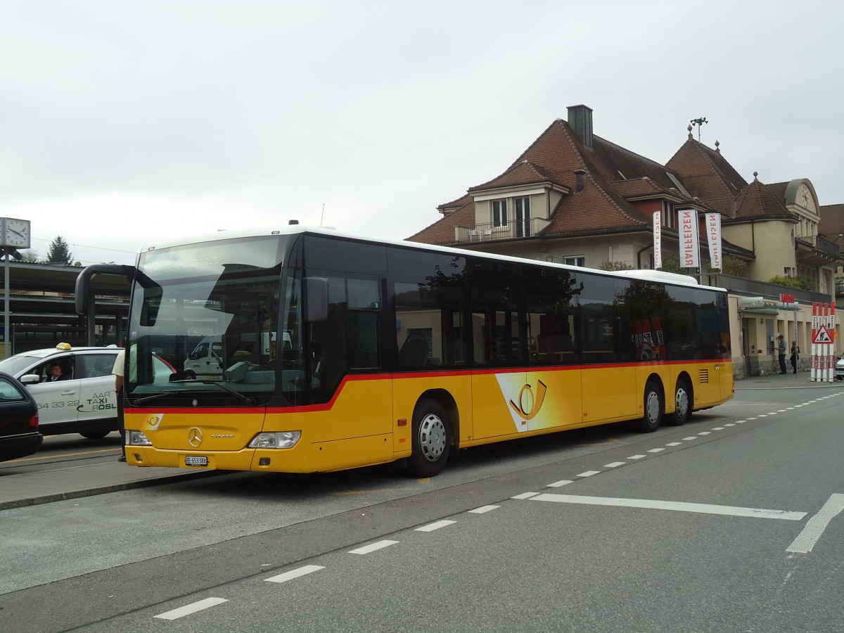 (130'380) - PostAuto Bern - BE 653'388 - Mercedes am 11. Oktober 2010 beim Bahnhof Spiez