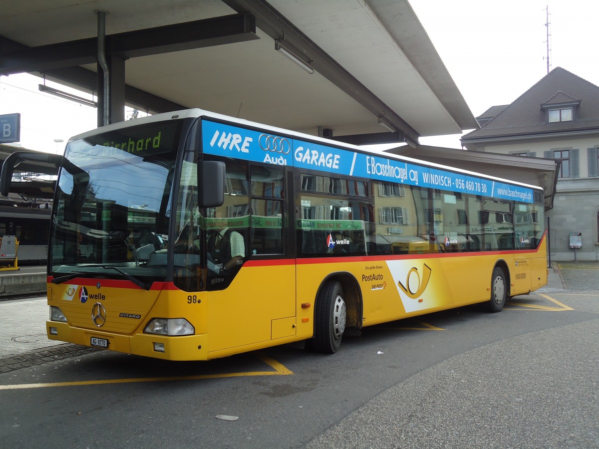 (130'834) - Voegtlin-Meyer, Brugg - Nr. 98/AG 8770 - Mercedes am 30. Oktober 2010 beim Bahnhof Brugg