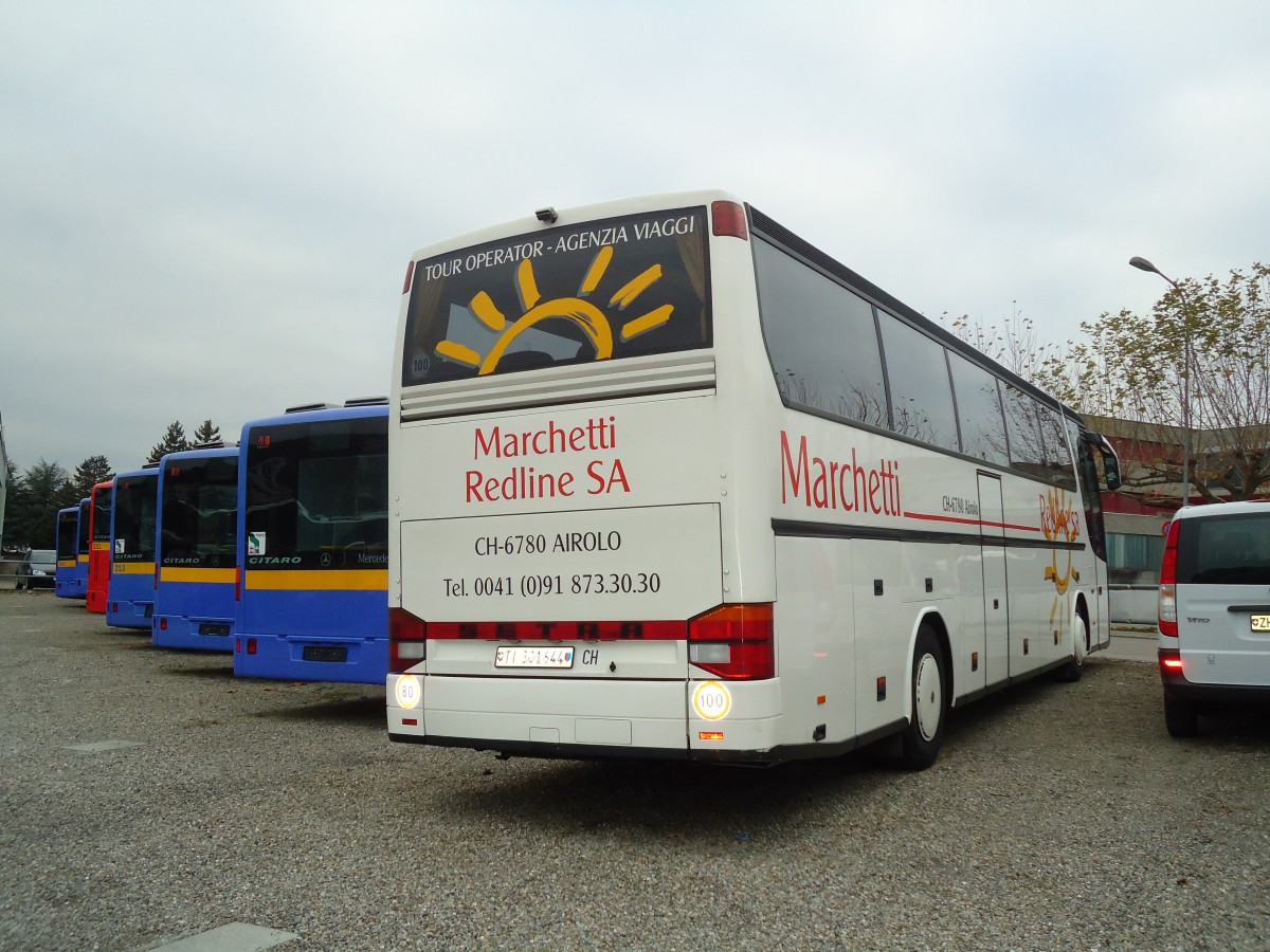 (131'028) - Marchetti, Airolo - TI 301'644 - Setra am 17. November 2010 in Kloten, EvoBus