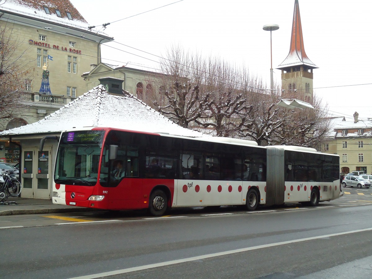 (131'099) - TPF Fribourg - Nr. 592/FR 300'437 - Mercedes am 26. November 2010 in Fribourg, Tilleul