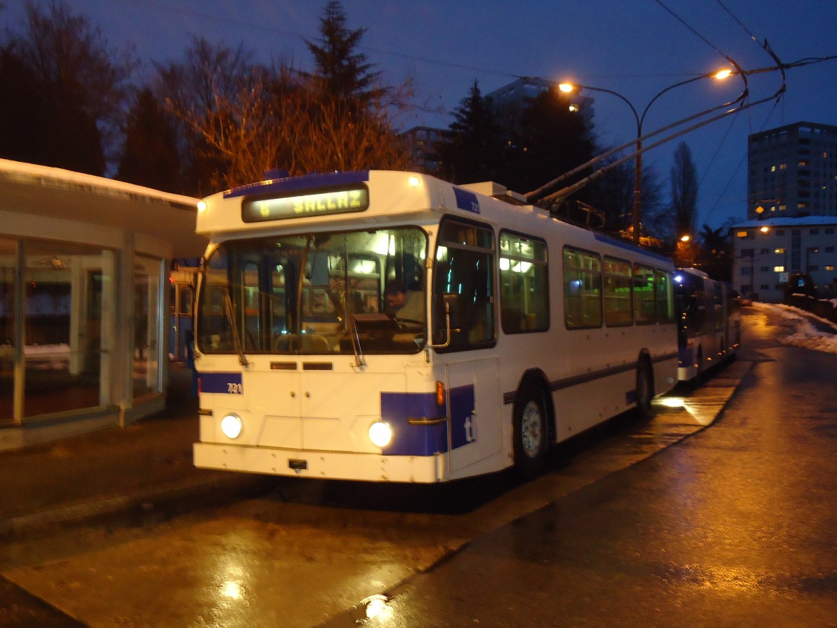 (131'286) - TL Lausanne - Nr. 721 - FBW/Hess Trolleybus am 5. Dezember 2010 in Lausanne, Maladire