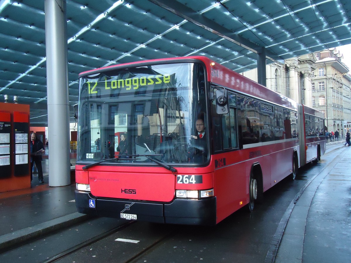 (131'390) - Bernmobil, Bern - Nr. 264/BE 572'264 - Volvo/Hess am 7. Dezember 2010 beim Bahnhof Bern