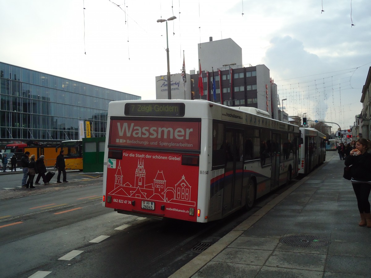 (131'626) - AAR bus+bahn, Aarau - Nr. 145/AG 26'045 - MAN am 15. Dezember 2010 beim Bahnhof Aarau