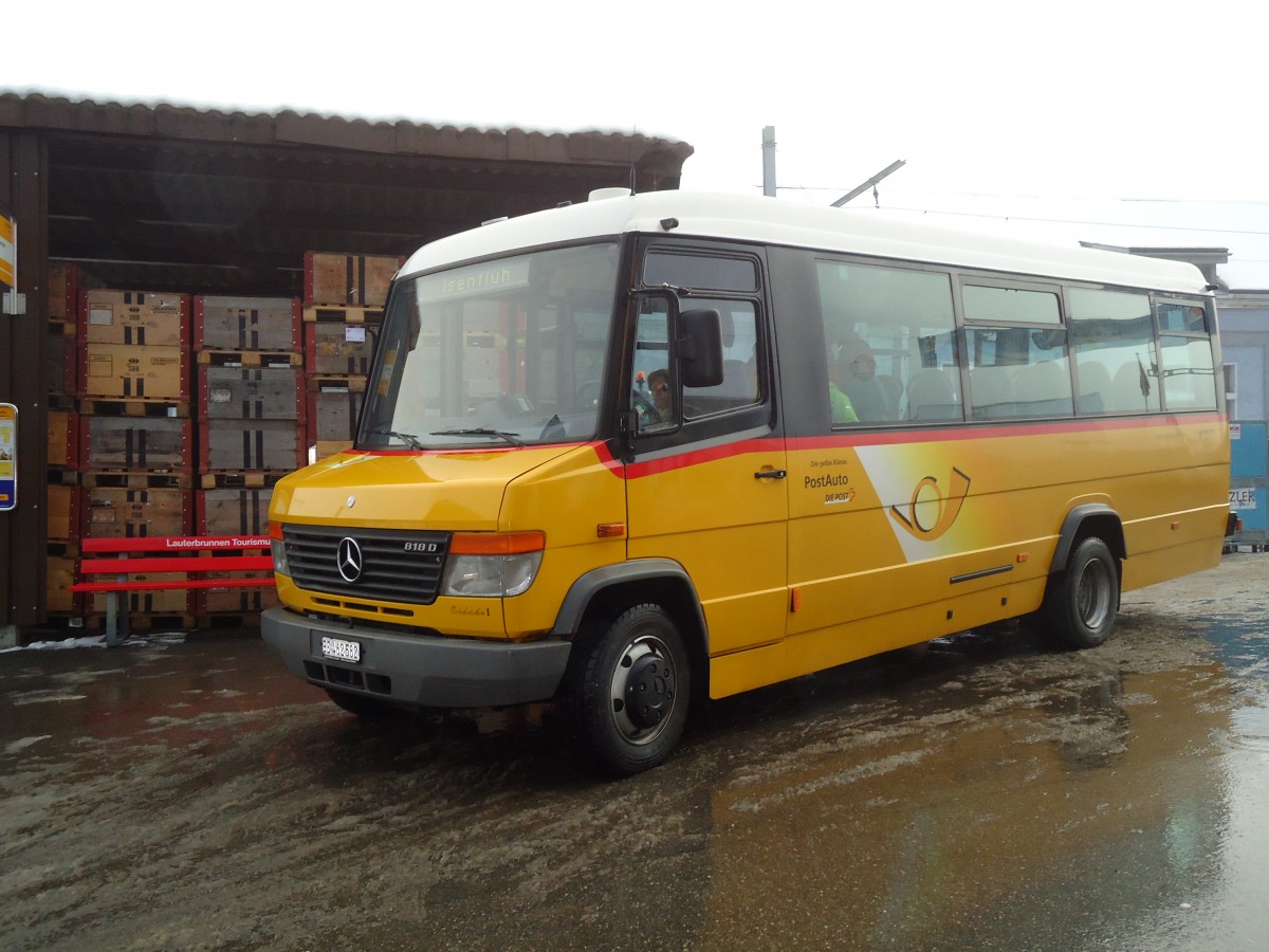 (131'839) - Schmocker, Stechelberg - Nr. 4/BE 462'582 - Mercedes/UNVI (ex PostAuto Bern) am 30. Dezember 2010 beim Bahnhof Lauterbrunnen