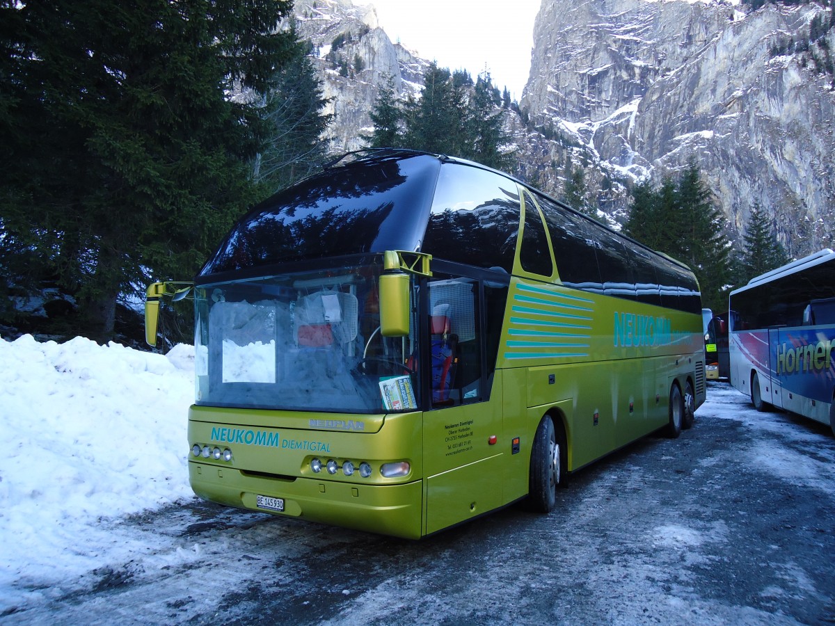 (132'124) - Neukomm, Horboden - BE 145'930 - Neoplan am 8. Januar 2011 in Adelboden, Unter dem Birg