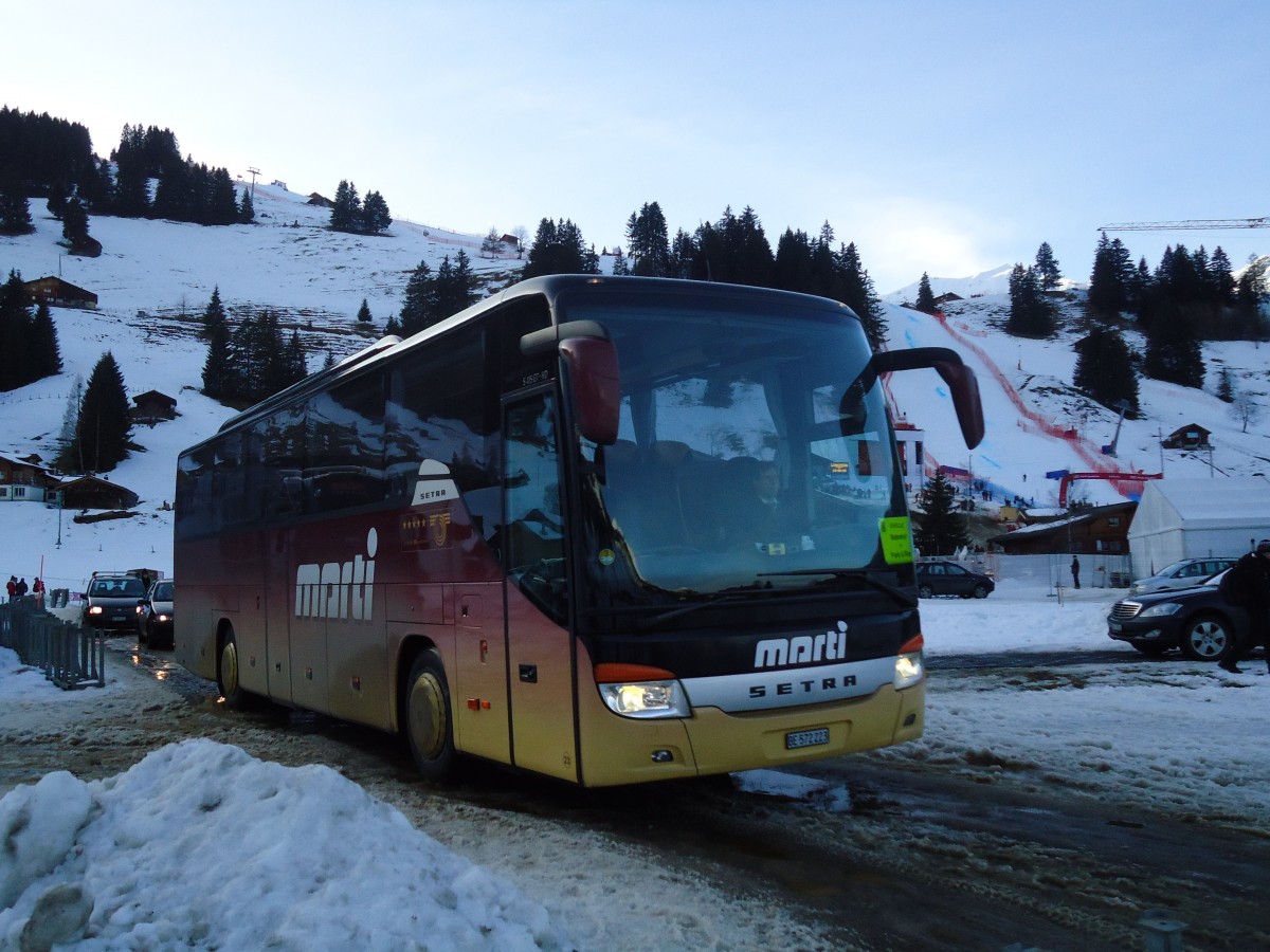 (132'208) - Marti, Kallnach - Nr. 23/BE 572'223 - Setra am 8. Januar 2011 in Adelboden, Weltcup