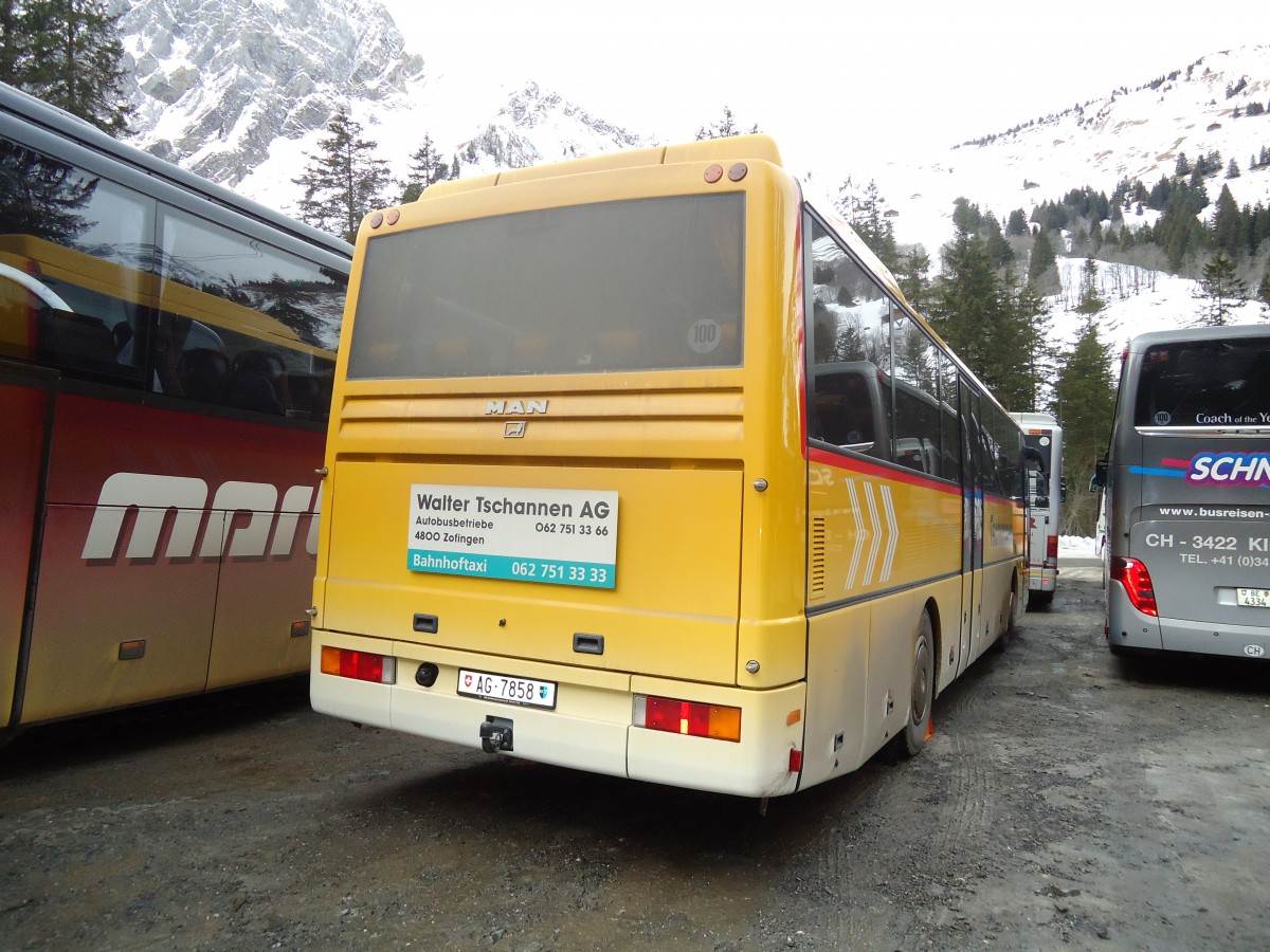 (132'266) - Tschannen, Zofingen - Nr. 6/AG 7858 - MAN (ex STI Thun Nr. 39) am 9. Januar 2011 in Adelboden, Unter dem Birg