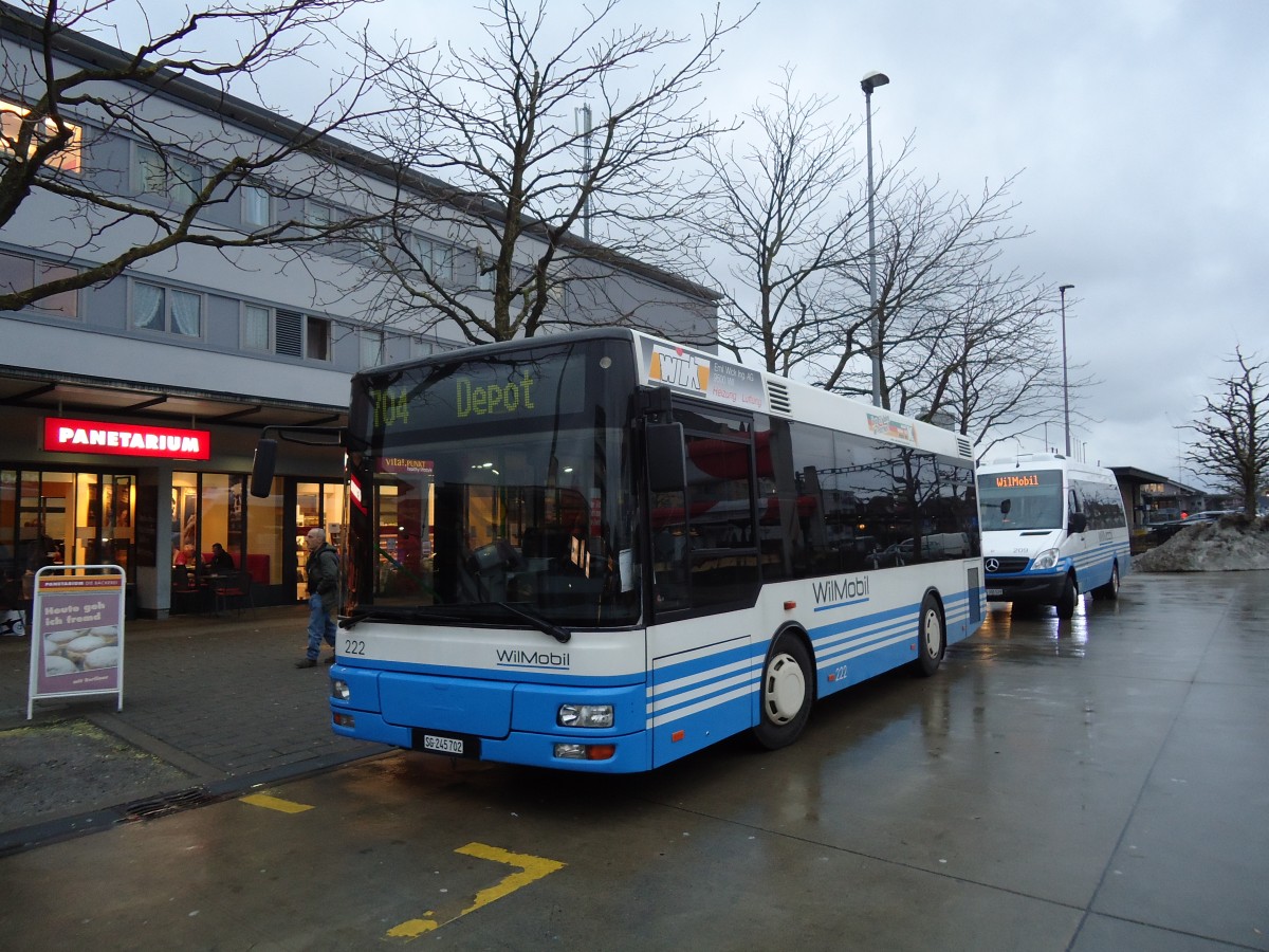 (132'293) - WilMobil, Wil - Nr. 222/SG 245'702 - MAN/Gppel (ex Wick, Wil Nr. 2) am 12. Januar 2011 beim Bahnhof Wil