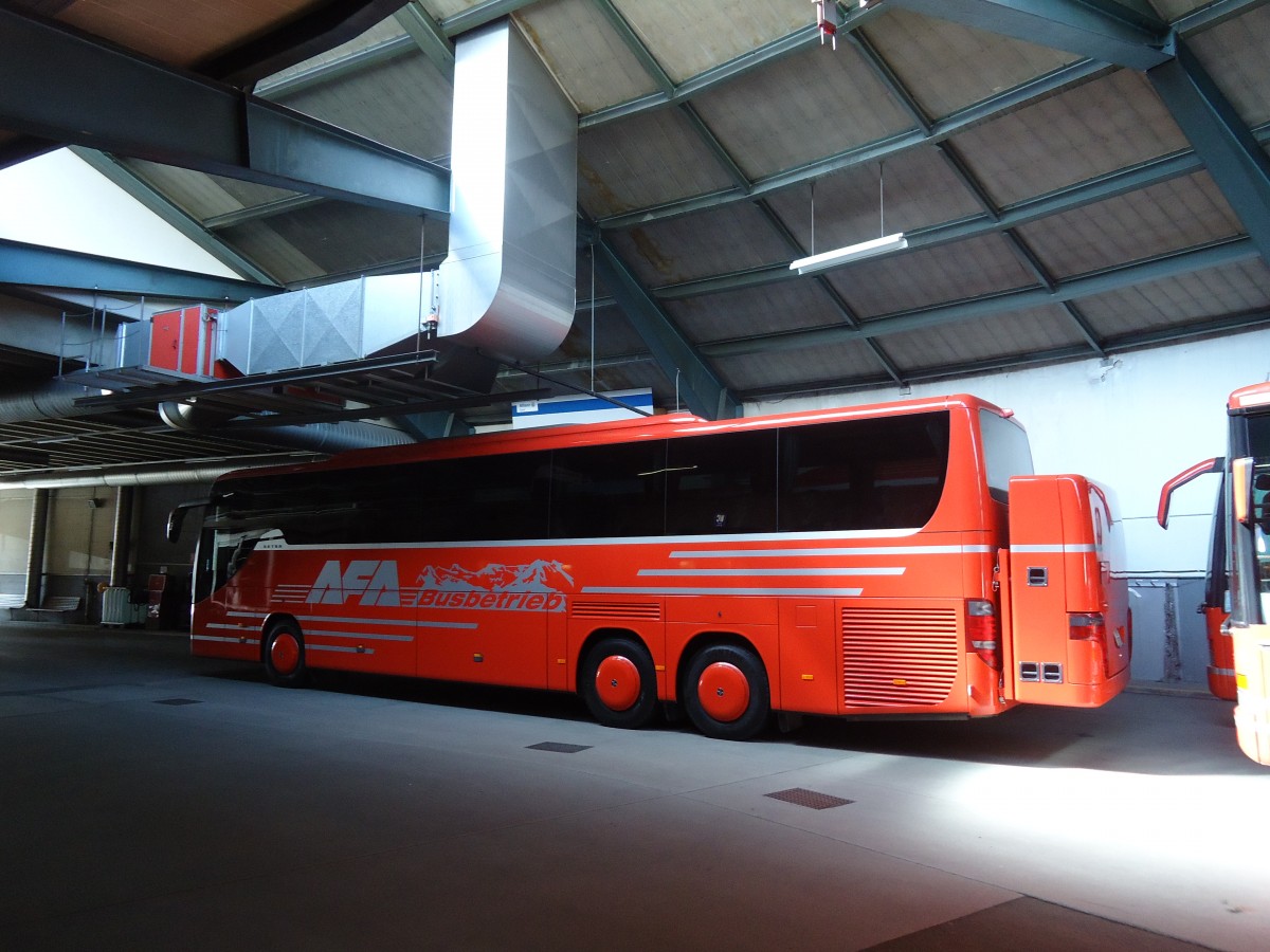 (133'206) - AFA Adelboden - Nr. 23/BE 26'709 - Setra (ex Blaguss, A-Wien Nr. 5402) am 10. April 2011 im Autobahnhof Adelboden