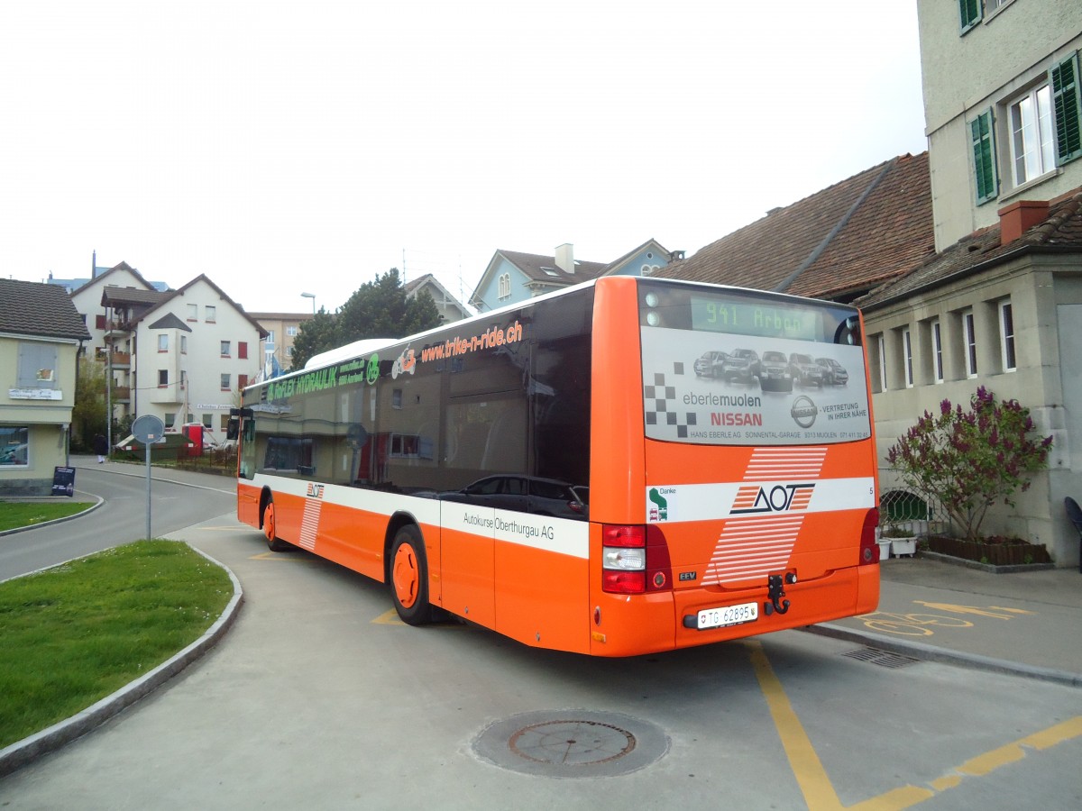 (133'290) - AOT Amriswil - Nr. 5/TG 62'895 - MAN am 13. April 2011 beim Bahnhof Romanshorn