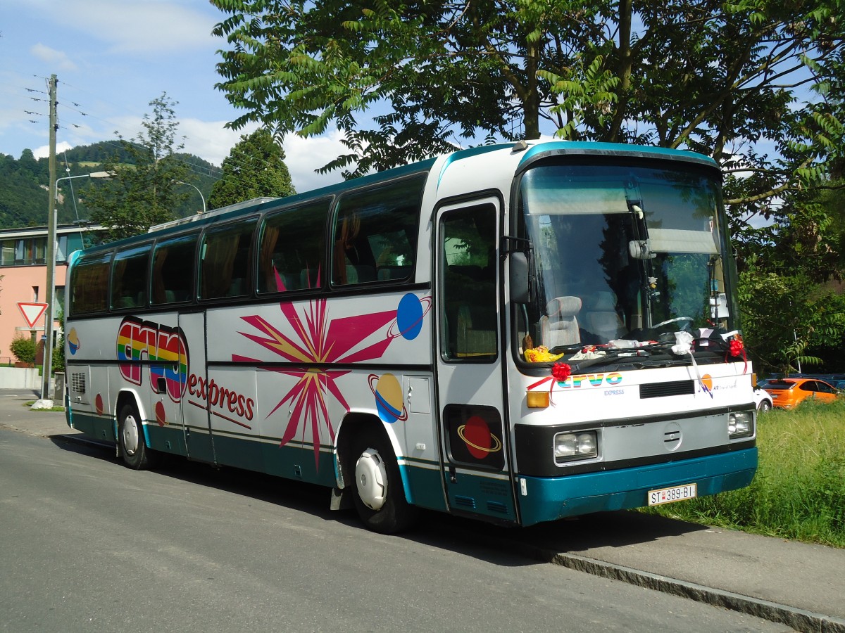 (133'888) - Aus Mazedonien: Crvo Expres, Stip - ST 389-BI - Mercedes am 28. Mai 2011 in Thun, Scherzligen/Schadau