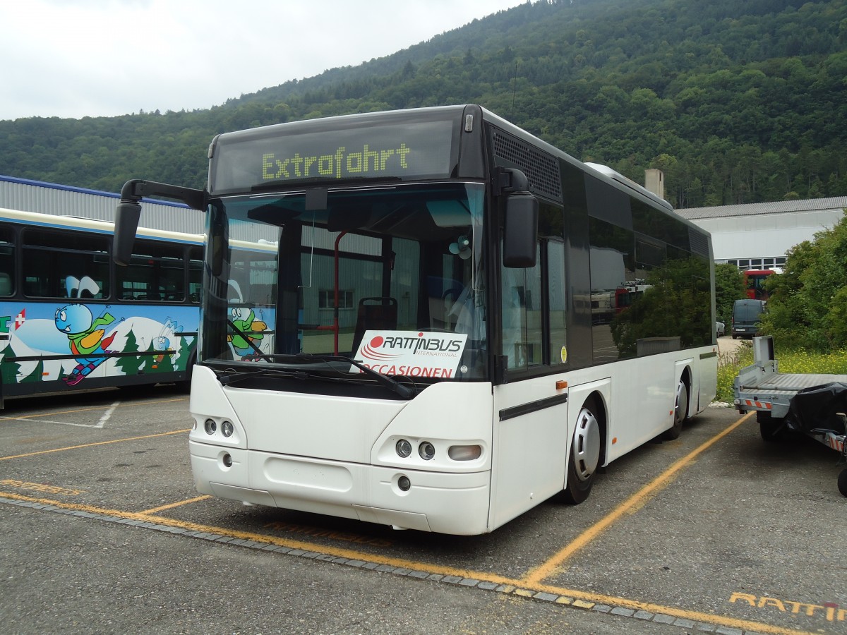 (133'964) - SBC Chur - Nr. 16 - Neoplan (ex Nr. 116) am 2. Juni 2011 in Biel, Rattinbus