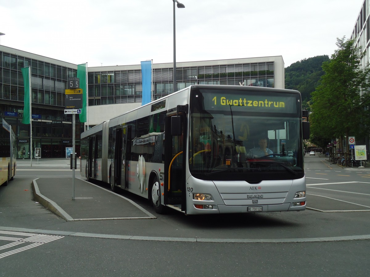 (134'179) - STI Thun - Nr. 120/BE 700'120 - MAN am 11. Juni 2011 beim Bahnhof Thun