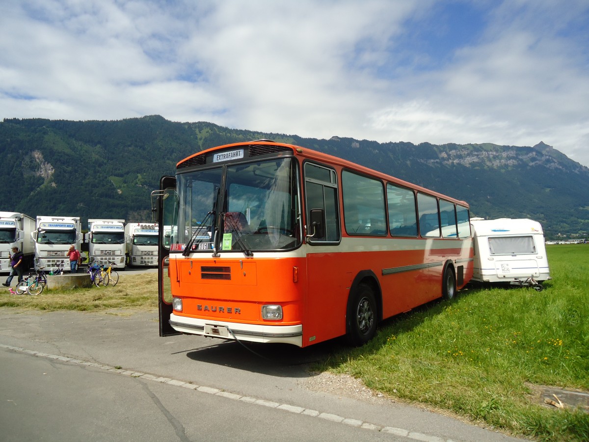 (134'412) - Manogld, Oberengstringen - ZH 368'719 - Saurer/Hess (ex RhV Altsttten Nr. 45) am 25. Juni 2011 in Interlaken, Flugplatz