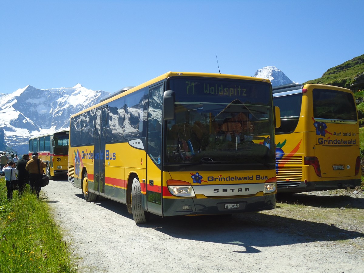 (134'683) - AVG Grindelwald - Nr. 21/BE 100'930 - Setra am 3. Juli 2011 in Grindelwald, Bachlger